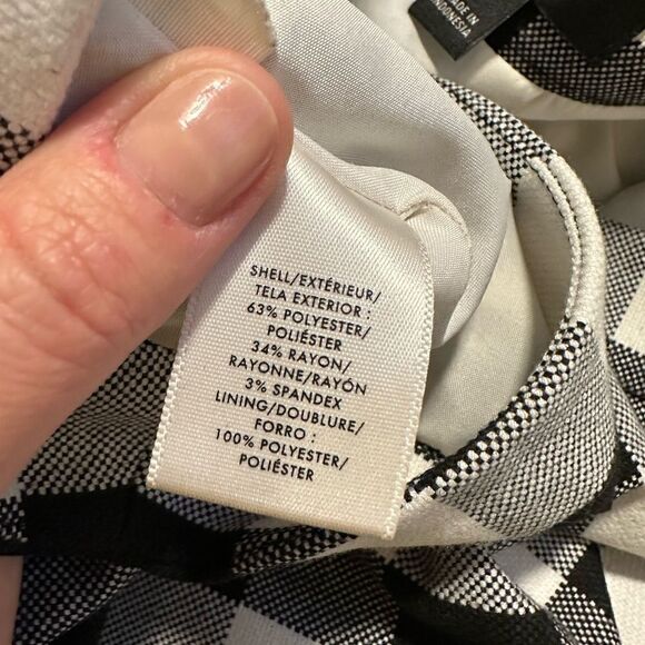 Ann Taylor Black buffalo plaid Check Skirt Sz 4 - Picture 5 of 5